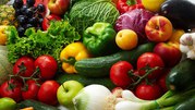 ТК Овочева комора реализует овощи и фрукты отечественного производител